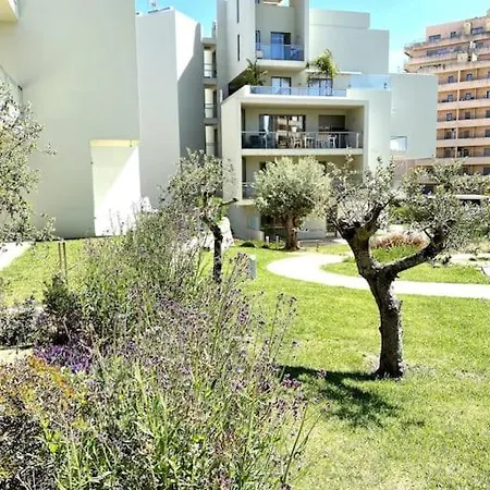 Apartamento New Stunning Ocean Aprt In 